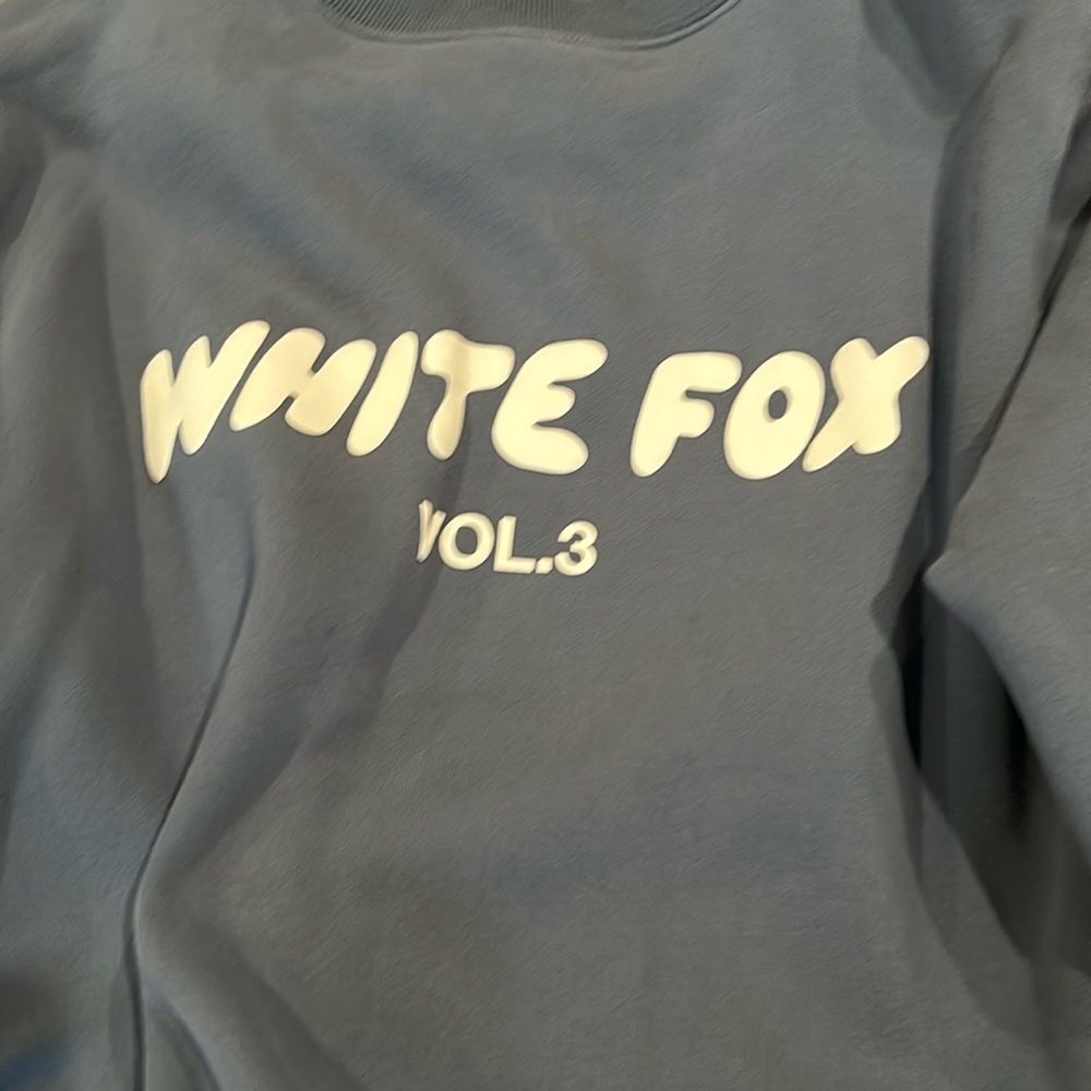 White fox crewneck